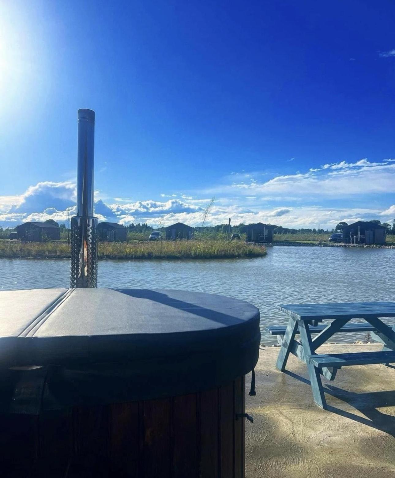 Lakeside Fishing Retreats Boston Camera foto